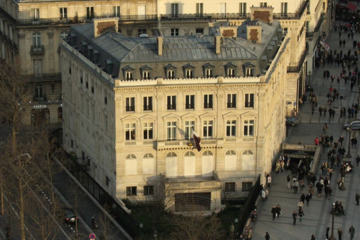 Satu orang tewas di Kedubes Qatar di Paris