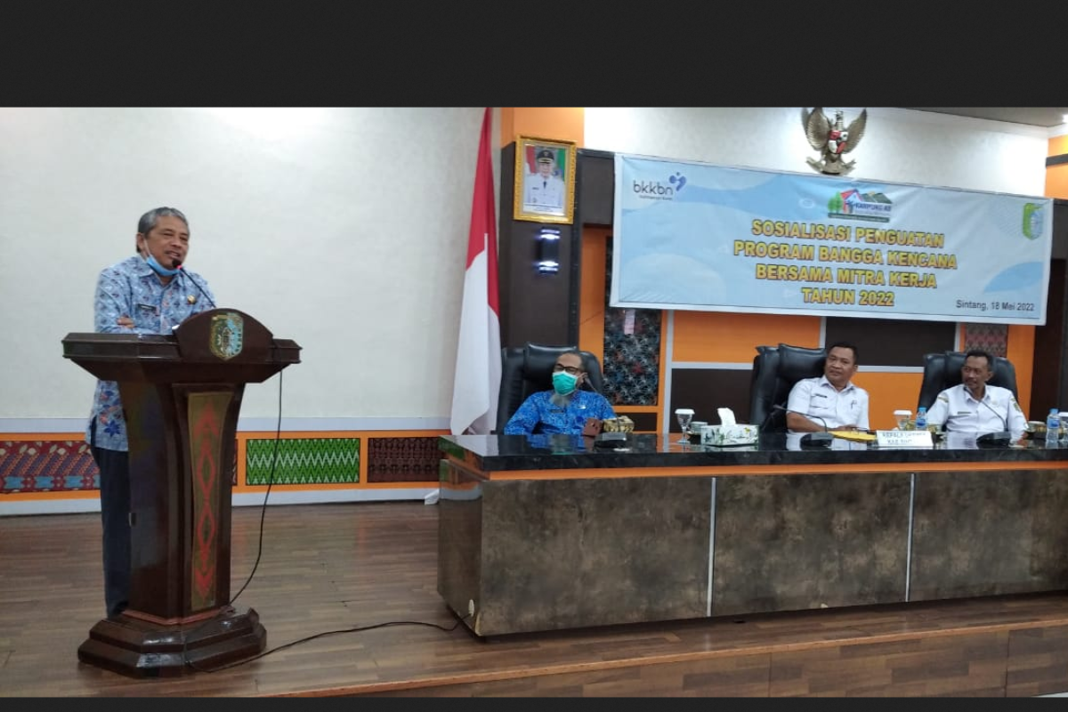 BKKBN sosialisasikan Grand Desain Pembangunan Kependudukan di Sintang