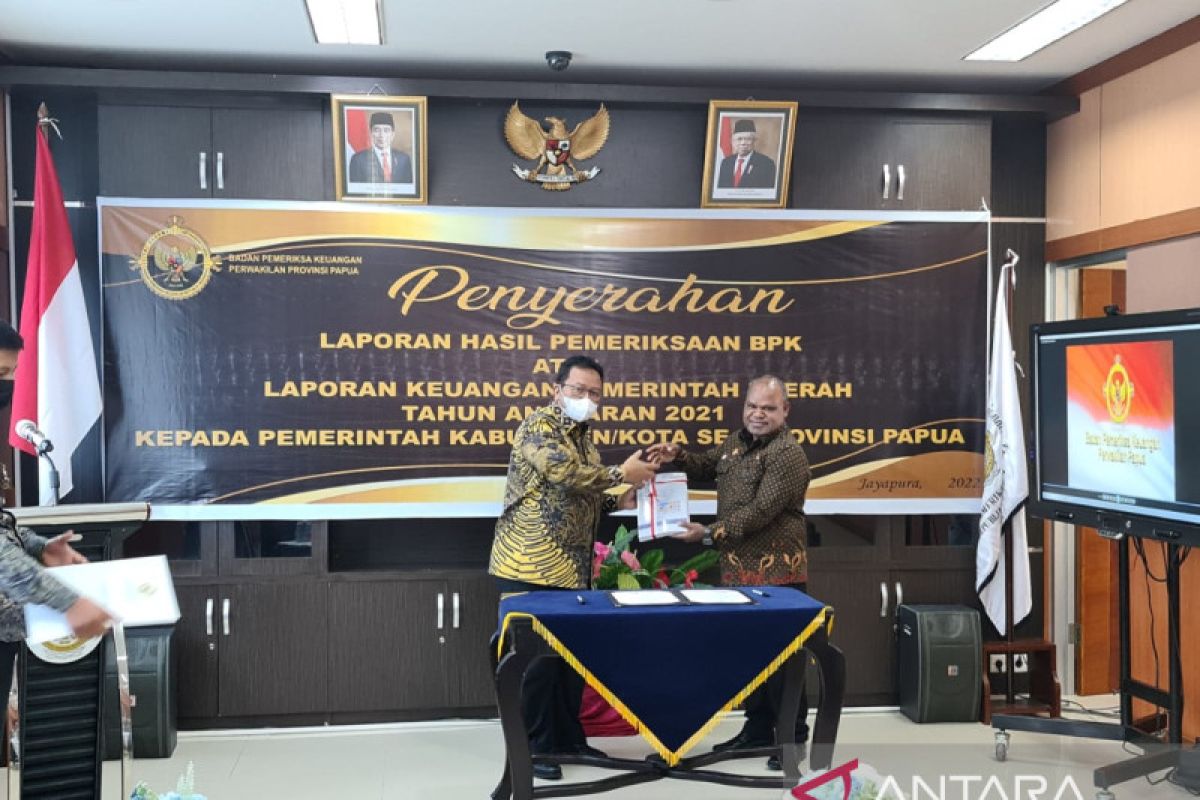 Pemkab Puncak Jaya terima opini WTP tiga kali berturut-turut