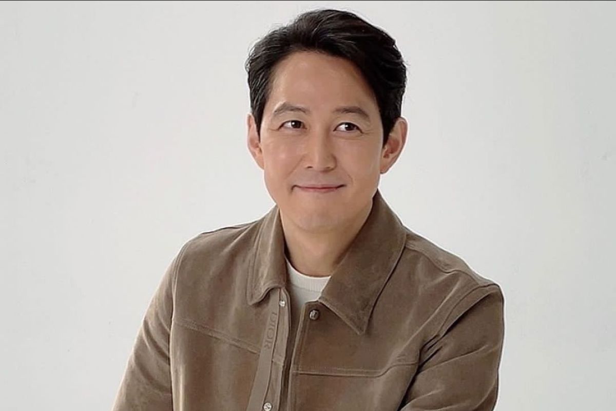 Lee Jung-jae bersyukur bisa debut sutradara di film "Hunt"