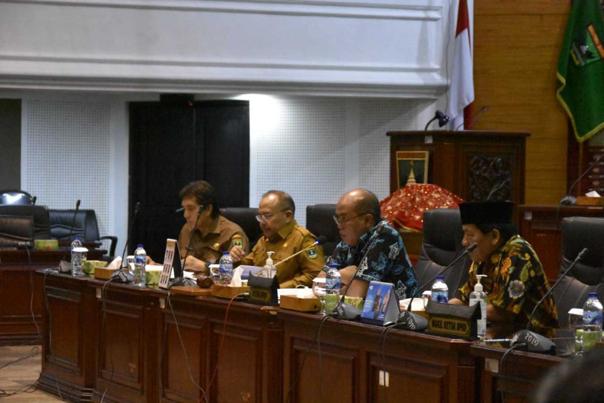 Anggota Banggar DPRD Sumbar soroti TPSM intervensi birokrasi di Pemprov Sumbar