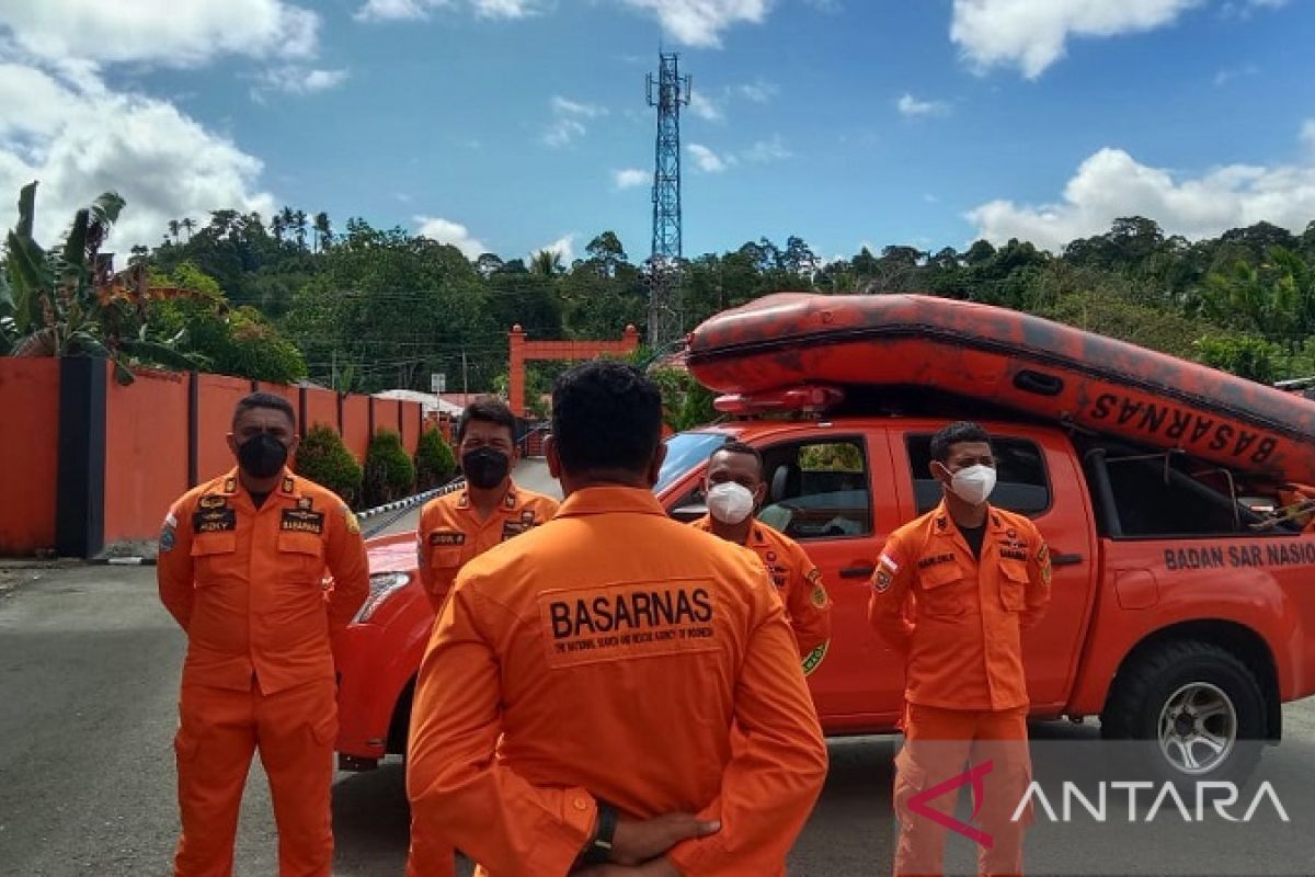 Tim SAR lanjutkan operasi pencarian warga hilang di laut Maluku Tengah