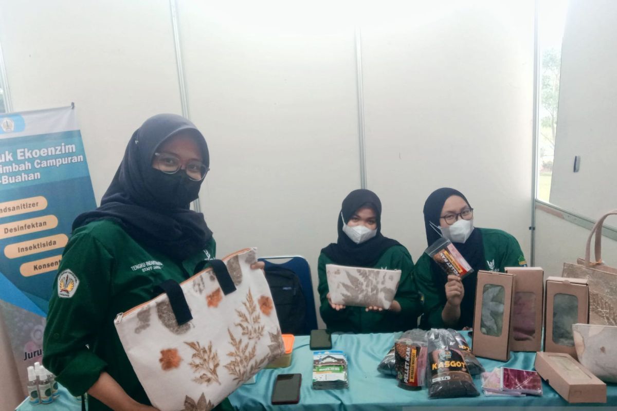 Universitas Tanjungpura gelar pameran produk kreativitas mahasiswa