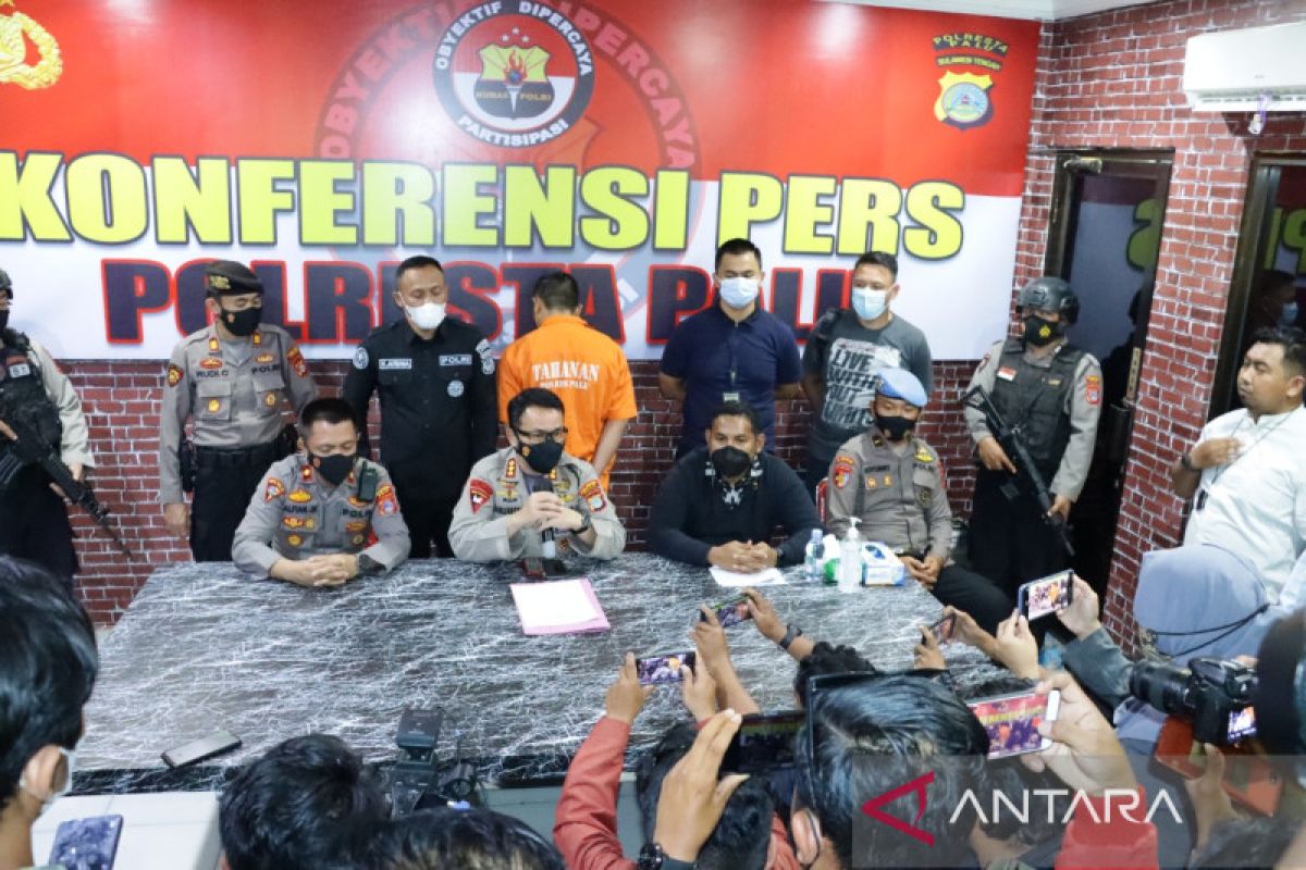 Juru tagih jual 10 sepeda motor tarikan tanpa sepengetahuan "leasing"