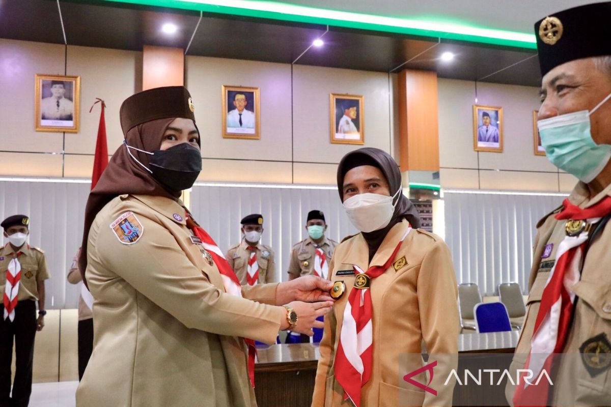 Nurgita lantik waket dan pengurus Gerakan Pramuka Kwarcab Banjar