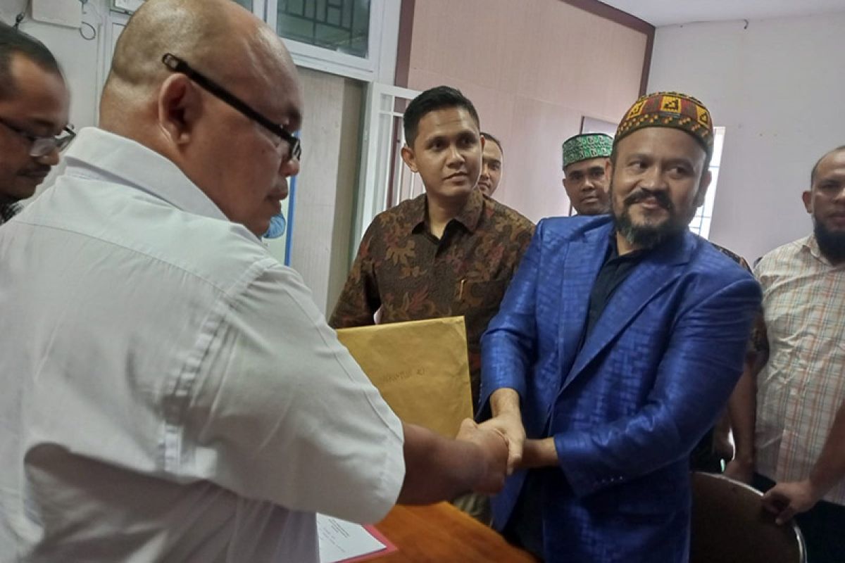 Ketua DPRK Aceh Besar kembalikan berkas calon ketua Kadin