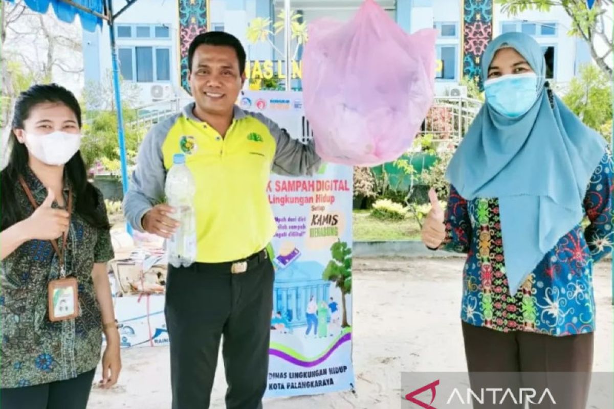 DLH Palangka Raya perkuat layanan bank sampah digital