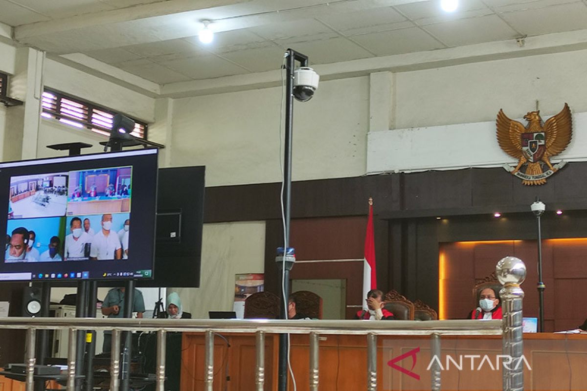 Hakim vonis 10 anggota DPRD Muara Enim nonaktif 4 tahun penjara