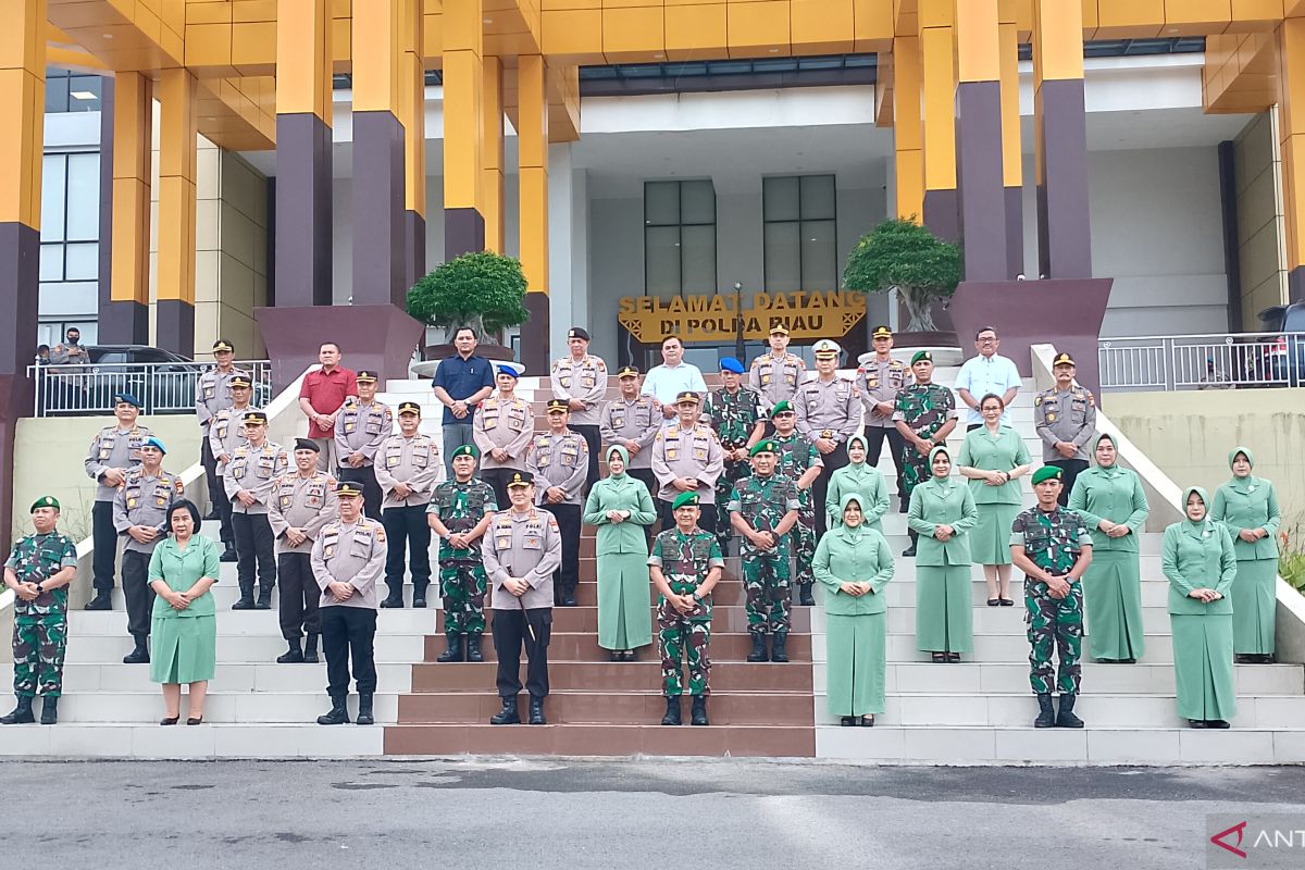 Kunjungi Polda Riau, Pangdam BB: TNI-Polri akan terus bersinergi