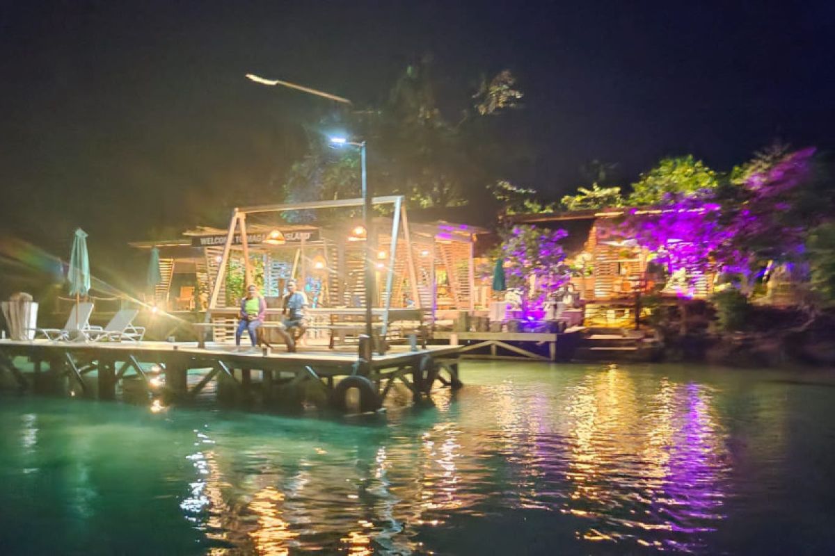 PLN dukung pariwisata Pulau Magaliho di Maluku Utara, dorong electrifying tourism