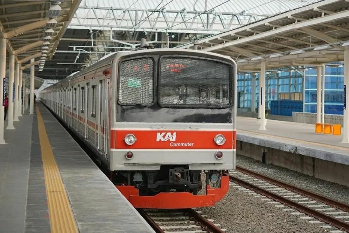 Seorang anak tewas akibat tertabrak KRL di Tangerang