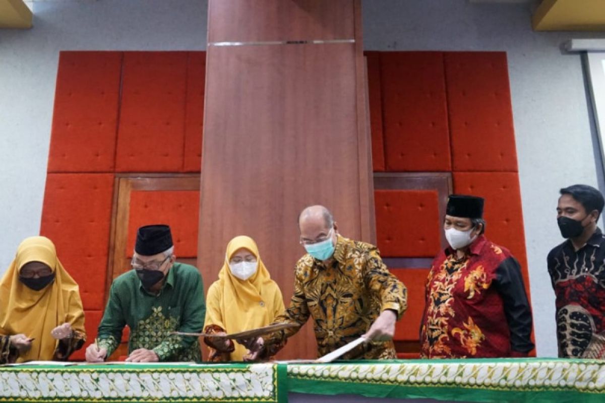 UM Surabaya resmikan pusat riset dan kajian sebagai halal center