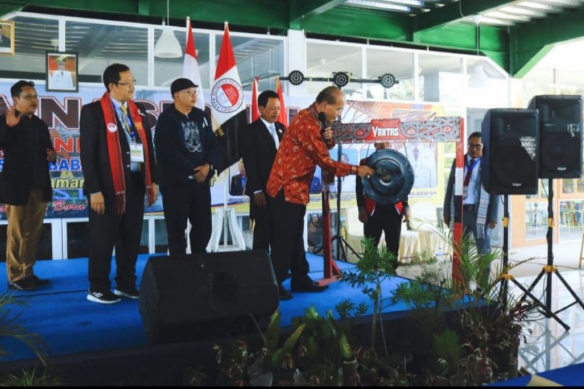 Buka Rakernas Punguan Silauraja Indonesia, Wabup harapkan kontribusi bagi pembangunan Samosir