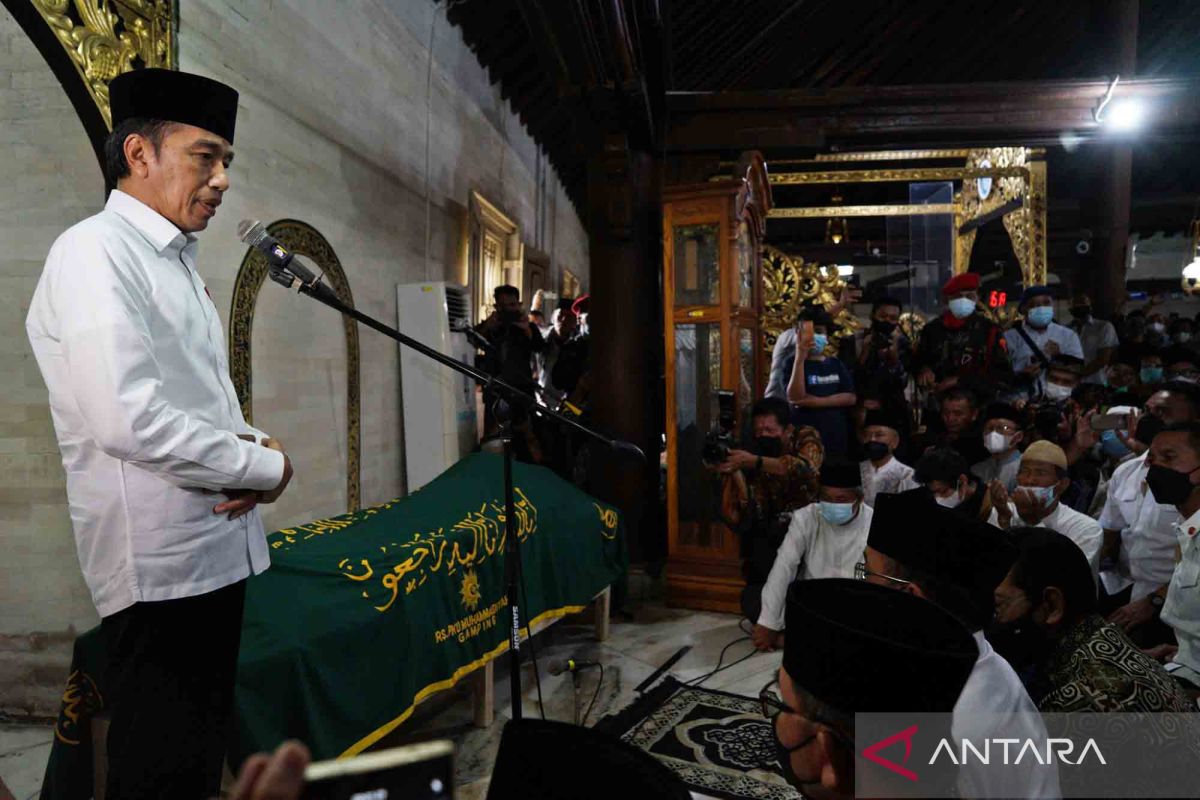 Jokowi beri penghormatan terakhir untuk Buya Syafii