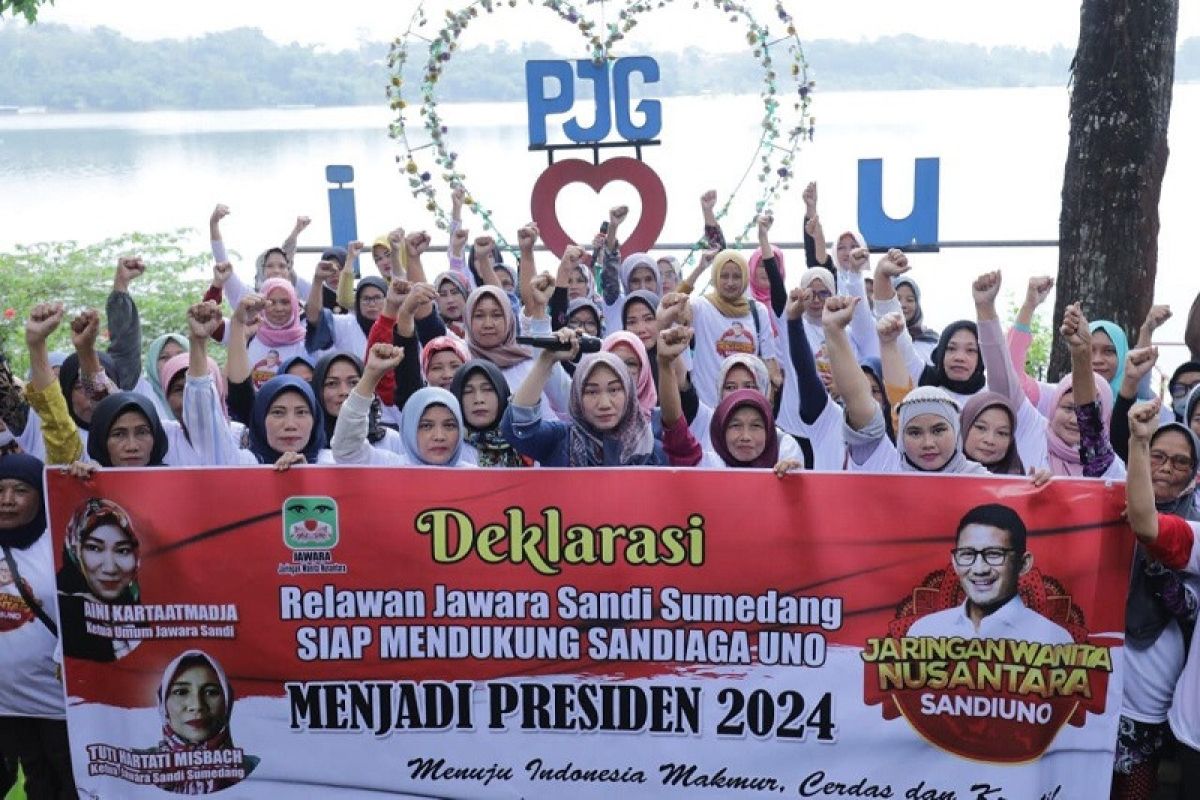 Ratusan relawan "Jawara" Sumedang dukung Sandiaga Uno jadi calon presiden