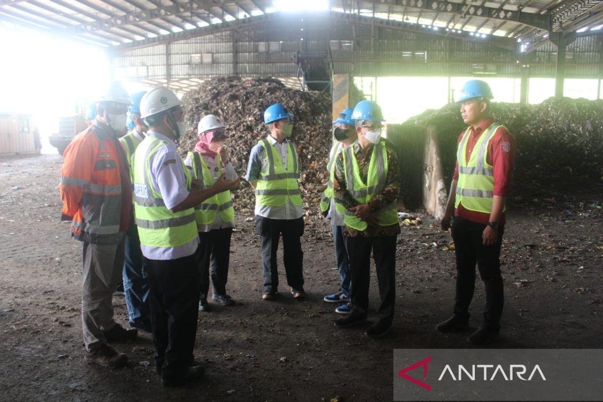 Kabupaten OKU belajar cara kelola sampah terpadu di Cilacap