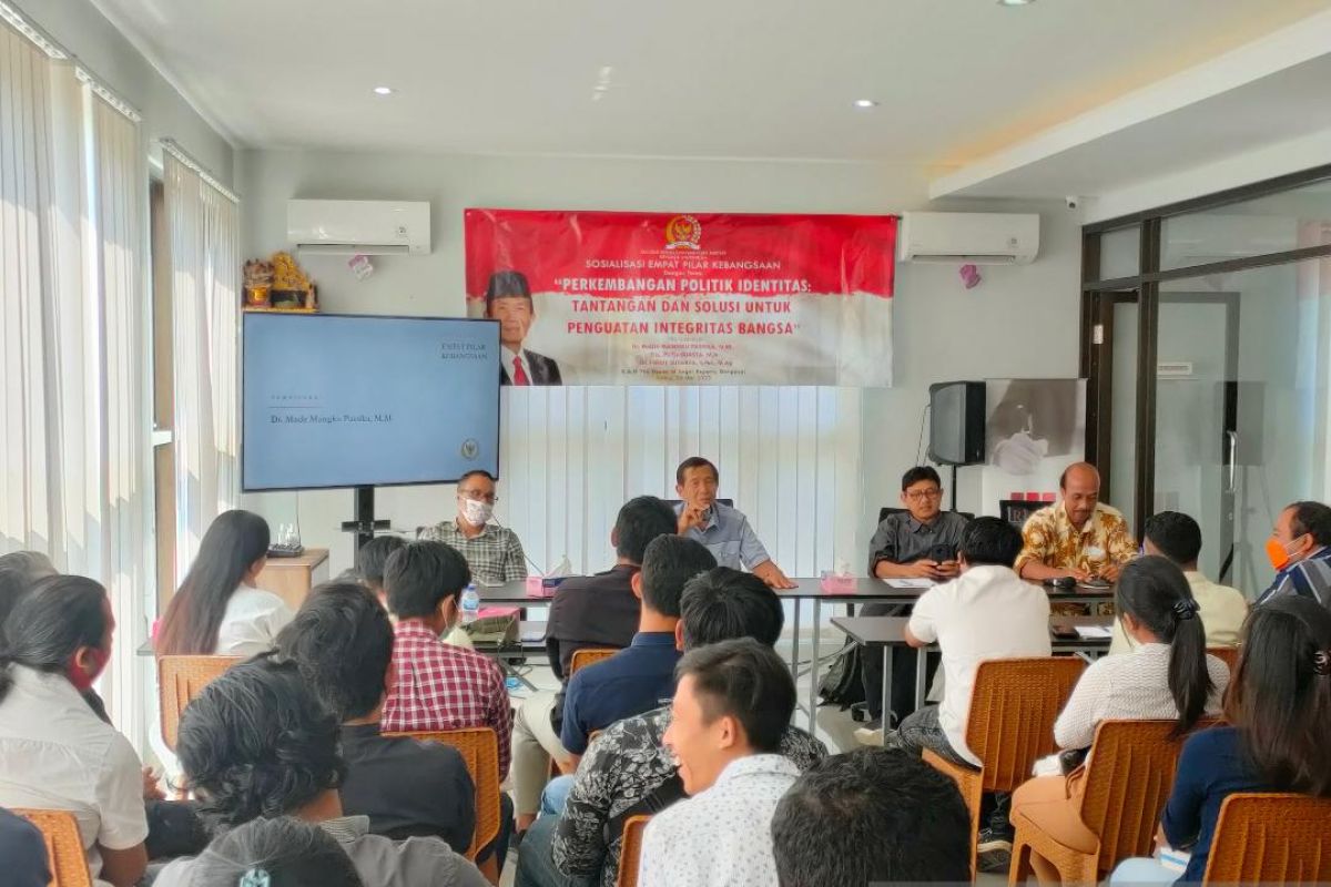 Pemuda Bali waspadai politik identitas jelang Pemilu 2024