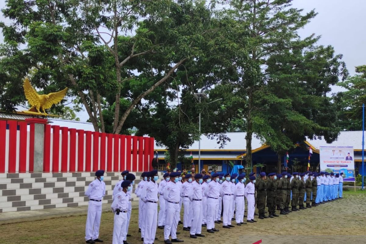 Paulus Waterpauw: Seleksi siswa SMA Taruna Kasuari Nusantara harus transparan