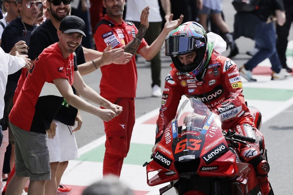 Bagnaia juarai GP Italia, Fabio Quartararo pertahankan puncak klasemen