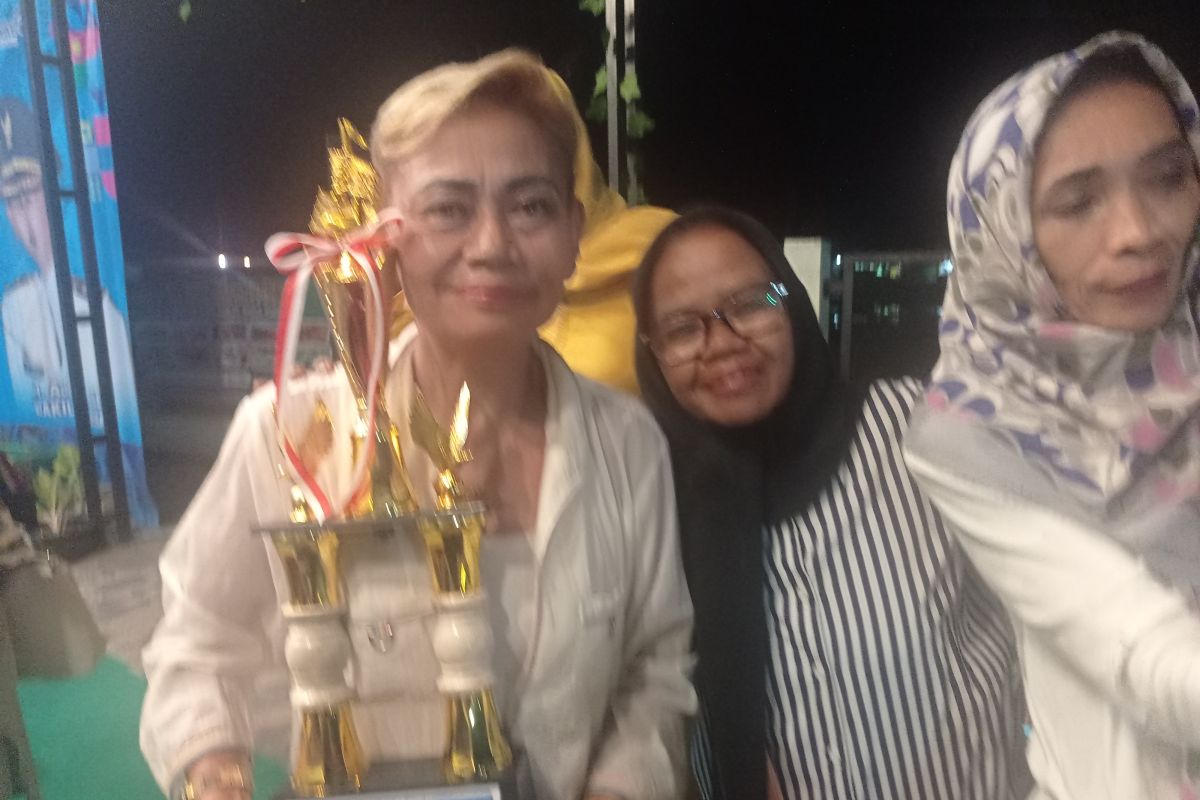 Penyanyi asal Jakarta Yece juara pertama lomba lagu pop pada 