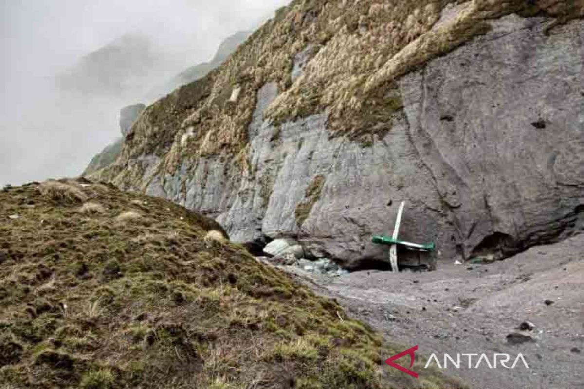 22 jenazah korban kecelakaan pesawat di Nepal ditemukan