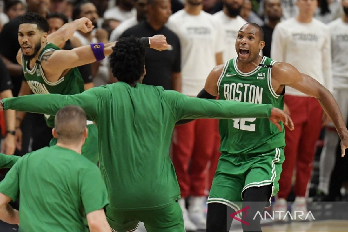 Celtics sisihkan Heat demi tantang Warriors di Final NBA