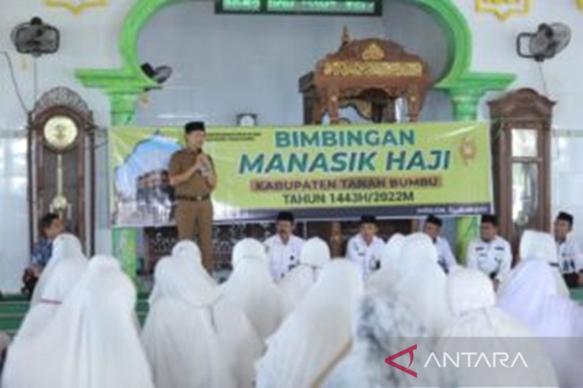 Sekda Tanah Bumbu buka bimbingan manasik haji