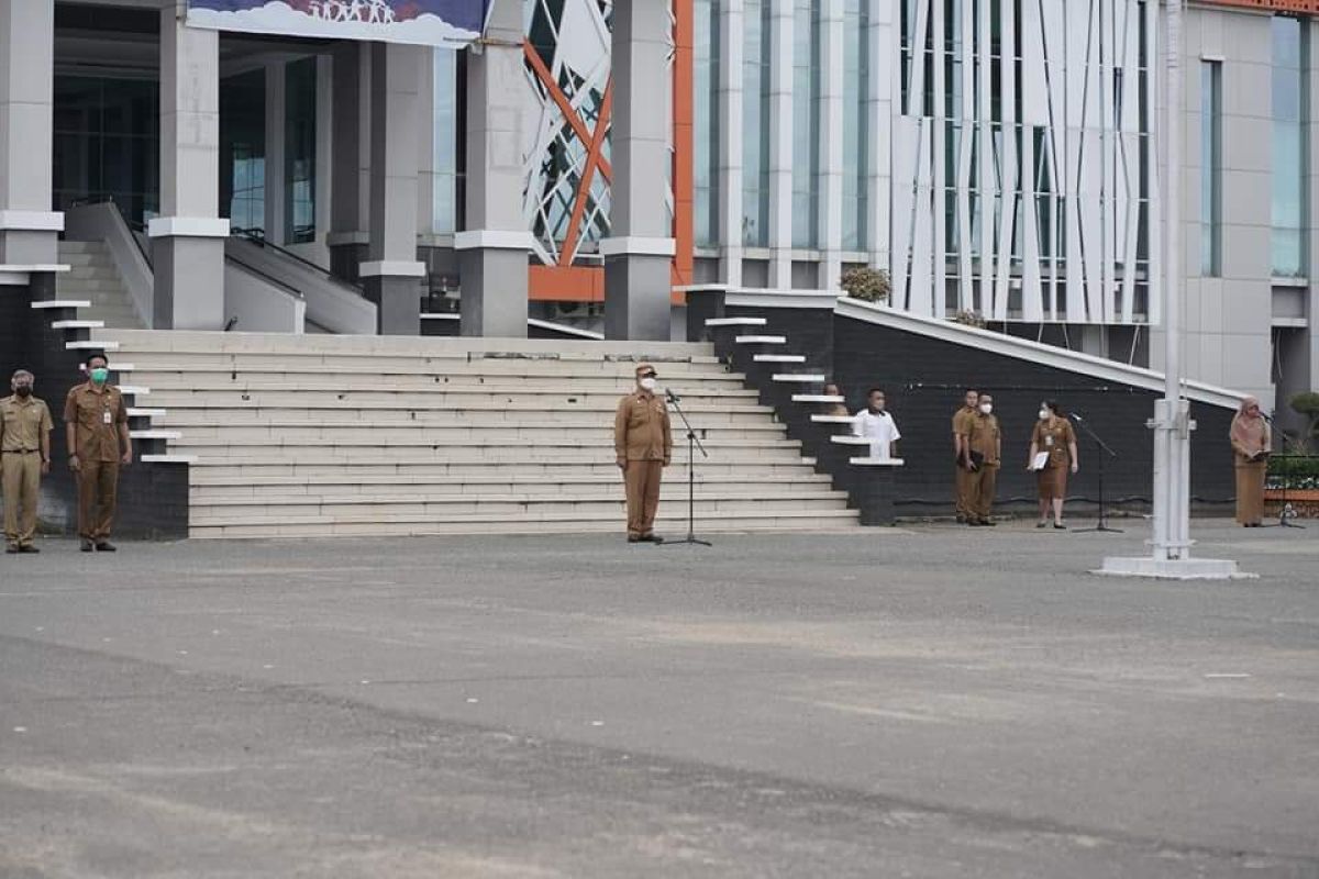 Banyak ASN saat jam kerja nongkrong di warung kopi