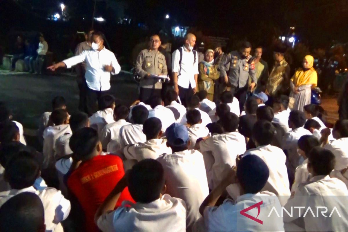 Polisi tangkap puluhan pelajar Sukabumi yang hendak tawuran
