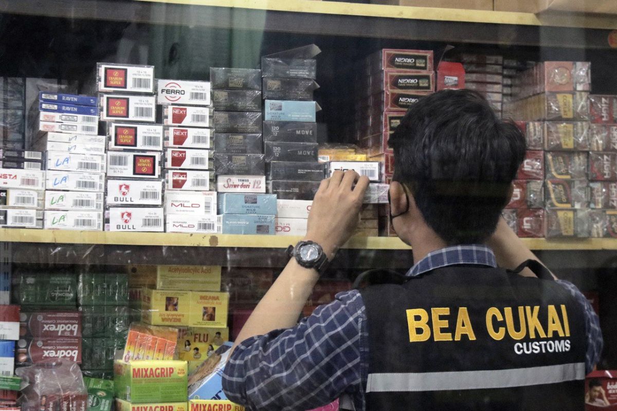 Bea Cukai Batam sita 2,32 juta rokok ilegal miliaran rupiah