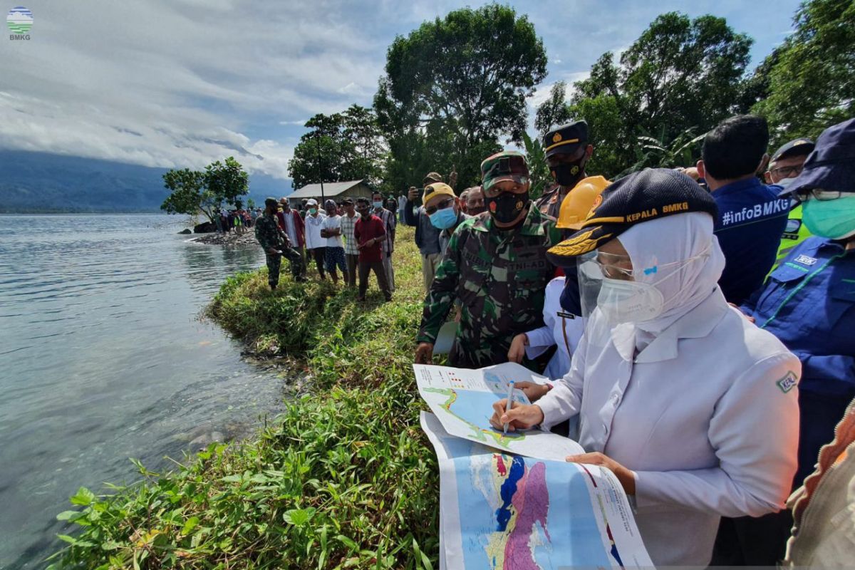 BPBD Maluku Tengah bangun jalur evakuasi di Kecamatan Tehoru, waspada bencana