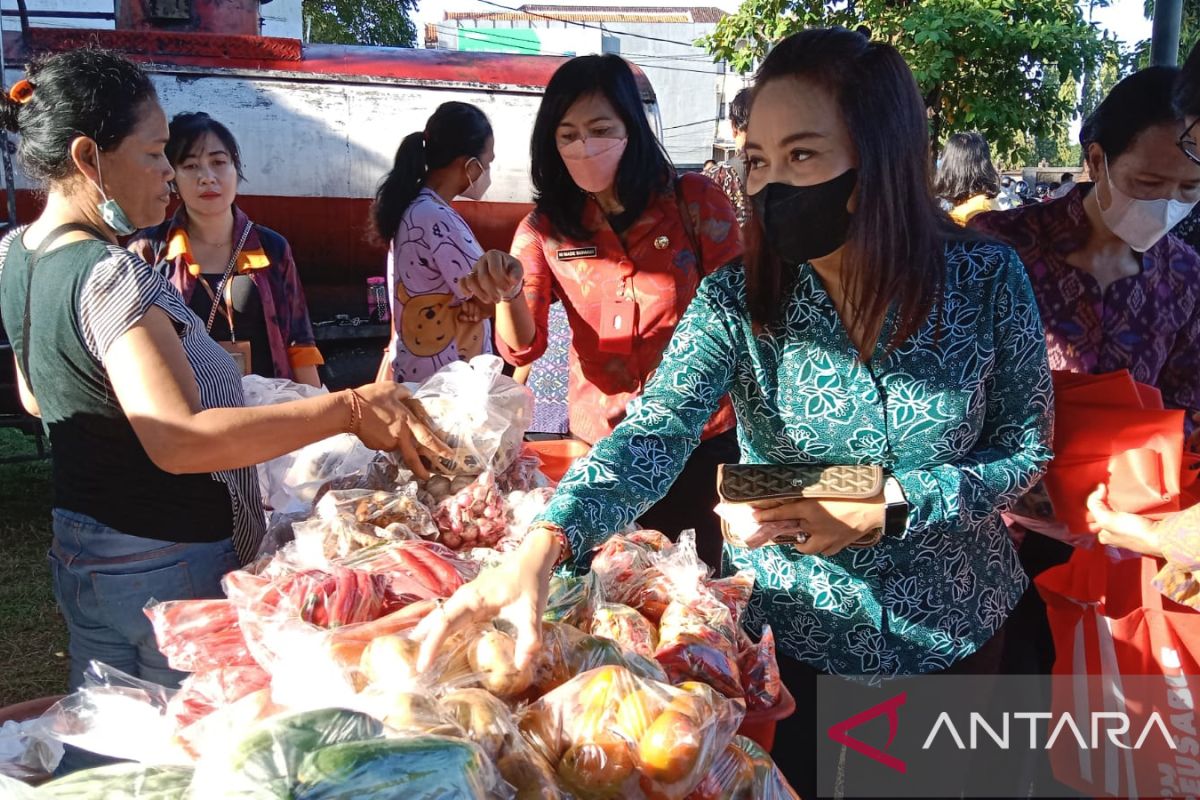 Pemkot Denpasar adakan bazar pangan jelang Galungan