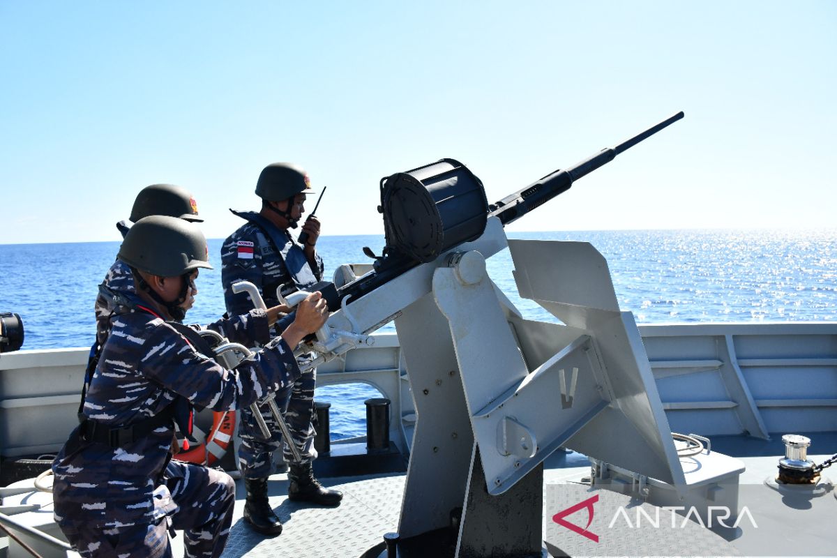 TNI AL uji kemampuan tembak di Laut Natuna