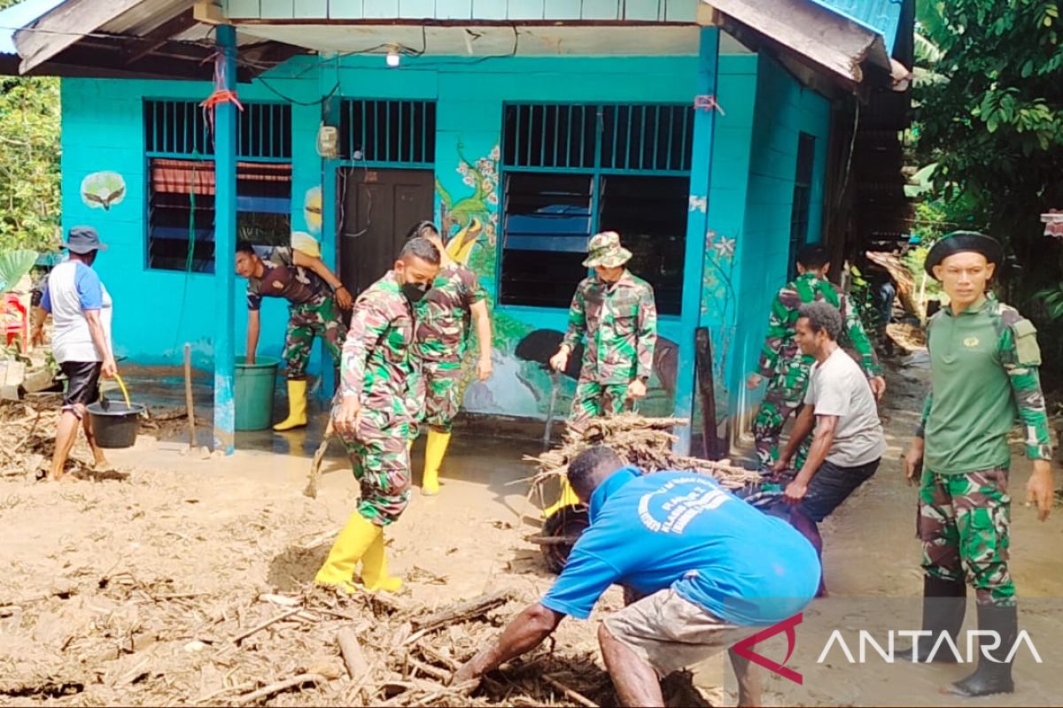 Pj Gubernur perintahkan penyaluran bantuan ke Wondama