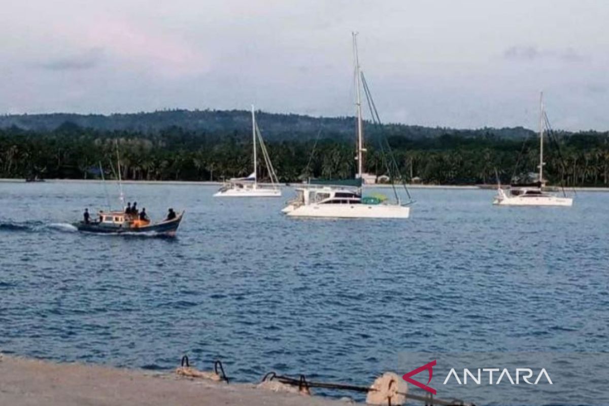 Kunjungan wisman menggunakan yacht di Natuna kembali marak