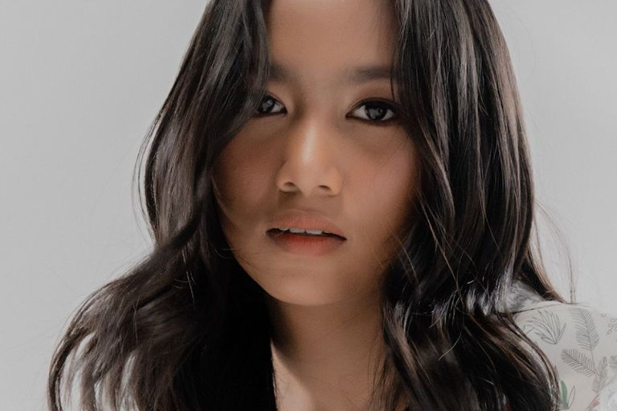 Hanna rilis single perdana "Layang Layang"