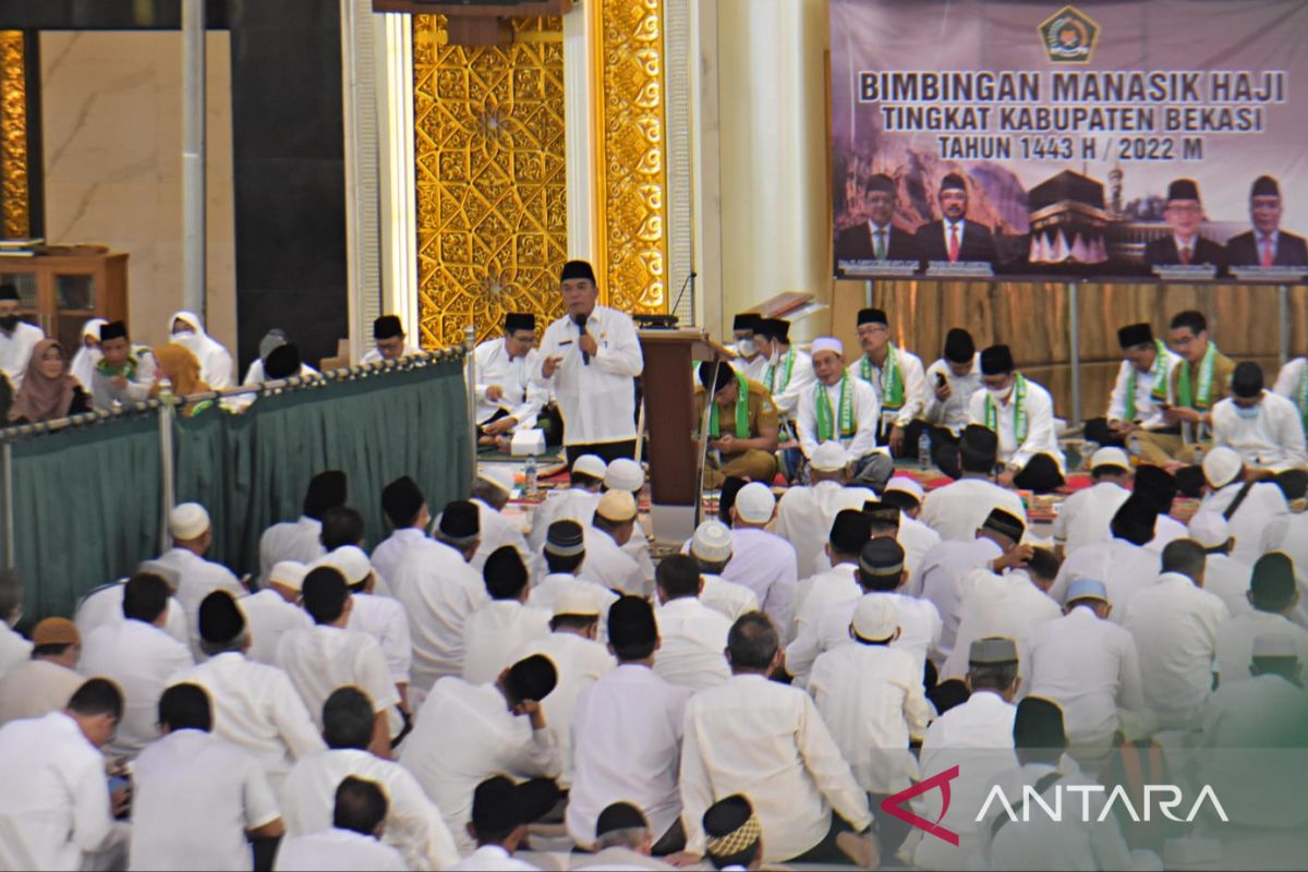 Jamaah calon haji Sukabumi mendapat enam kali bimbingan ibadah haji