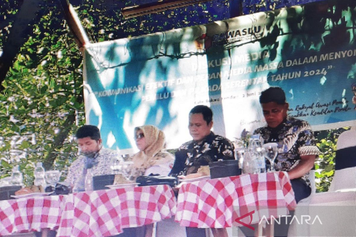Bawaslu Sulawesi Tenggara ajak media edukasi masyarakat sukseskan Pemilu 2024