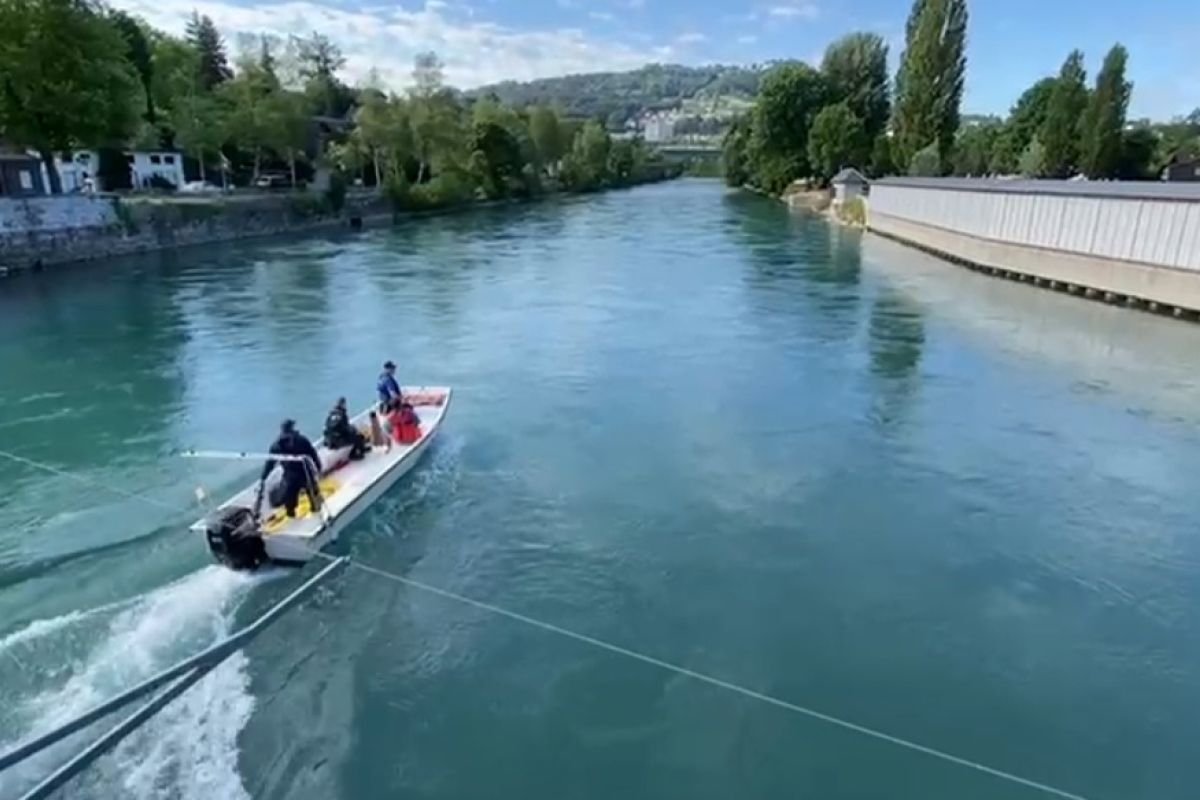 Polisi Bern sebut pencarian Eril libatkan sejumlah komunitas Sungai Aare