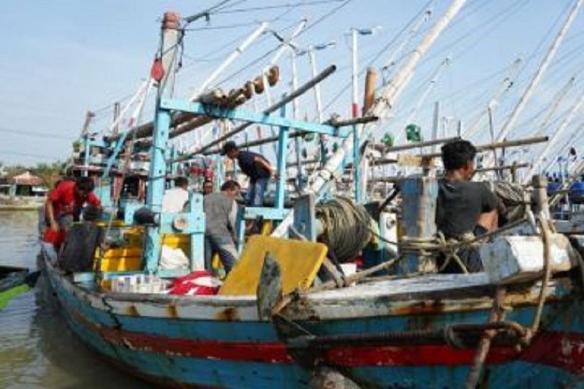Pengamat Kelautan: Perbesar upaya kerja keras untuk sertifikasi ABK kapal ikan