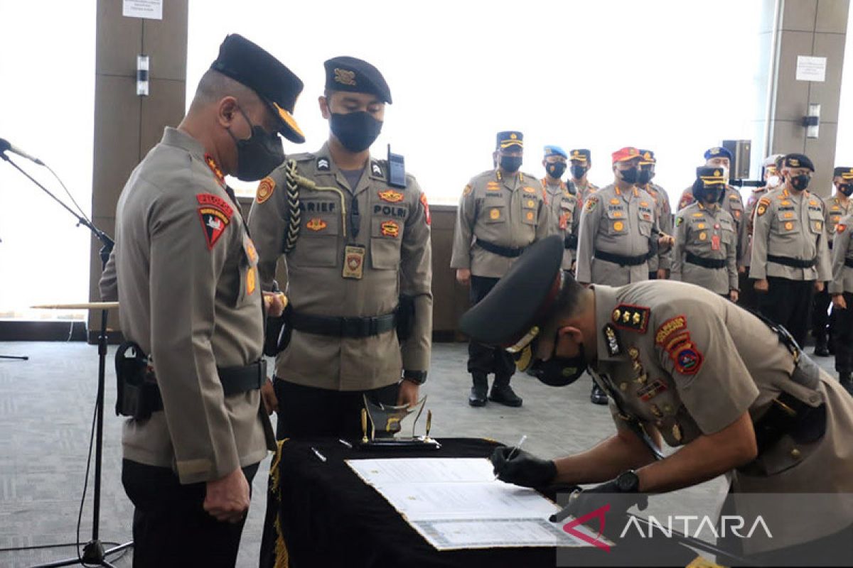 AKBP Ferry Harahap dilantik sebagai Kapolresta Padang