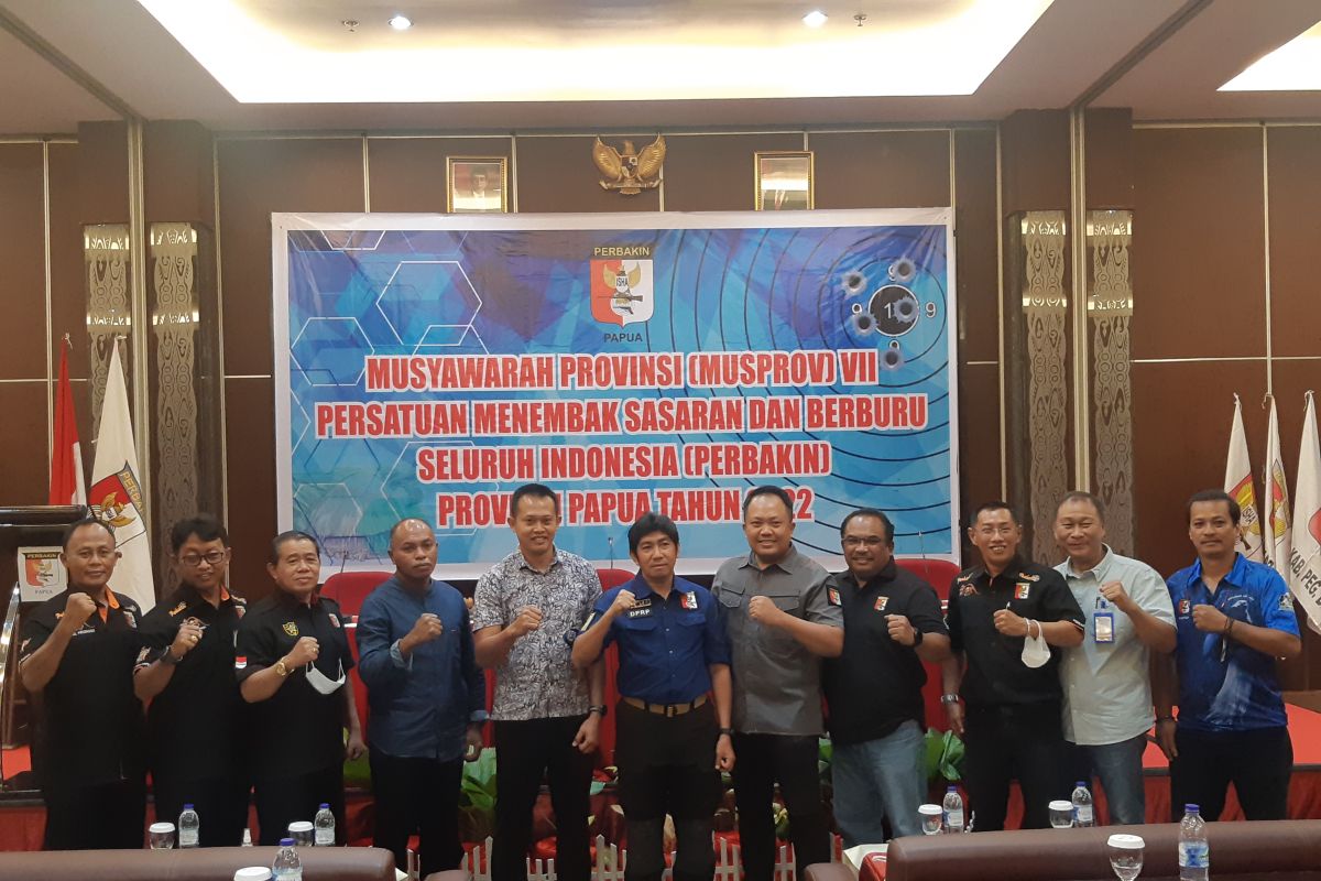 Johny Banua Rouw terpilih ketua Perbakin Papua 2022-2026