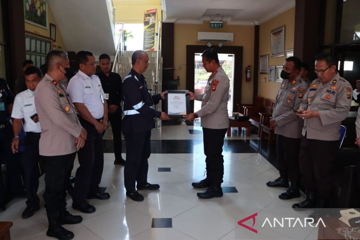 PT KAI apresiasi Polres OKU ungkap kasus pencurian besi rel kereta api