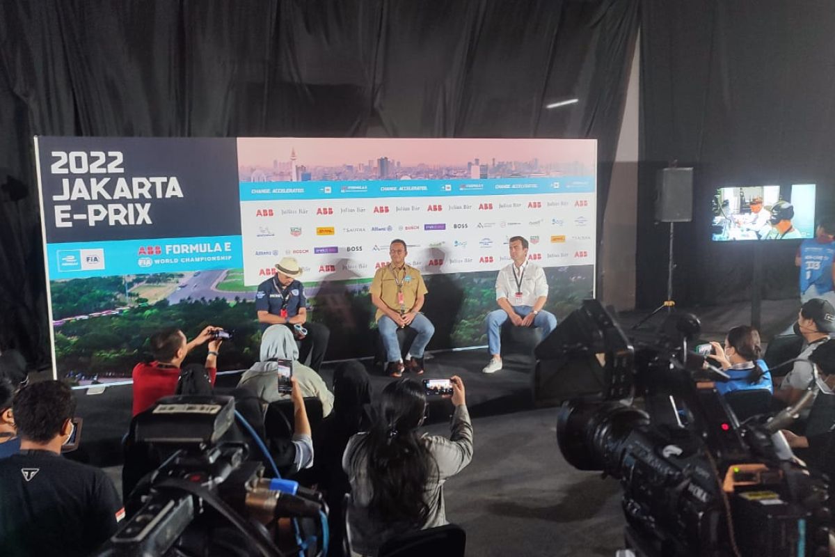 Ketua Pelaksana Formula E Jakarta Ahmad Saroni borong tiket lebih dari Rp1 miliar
