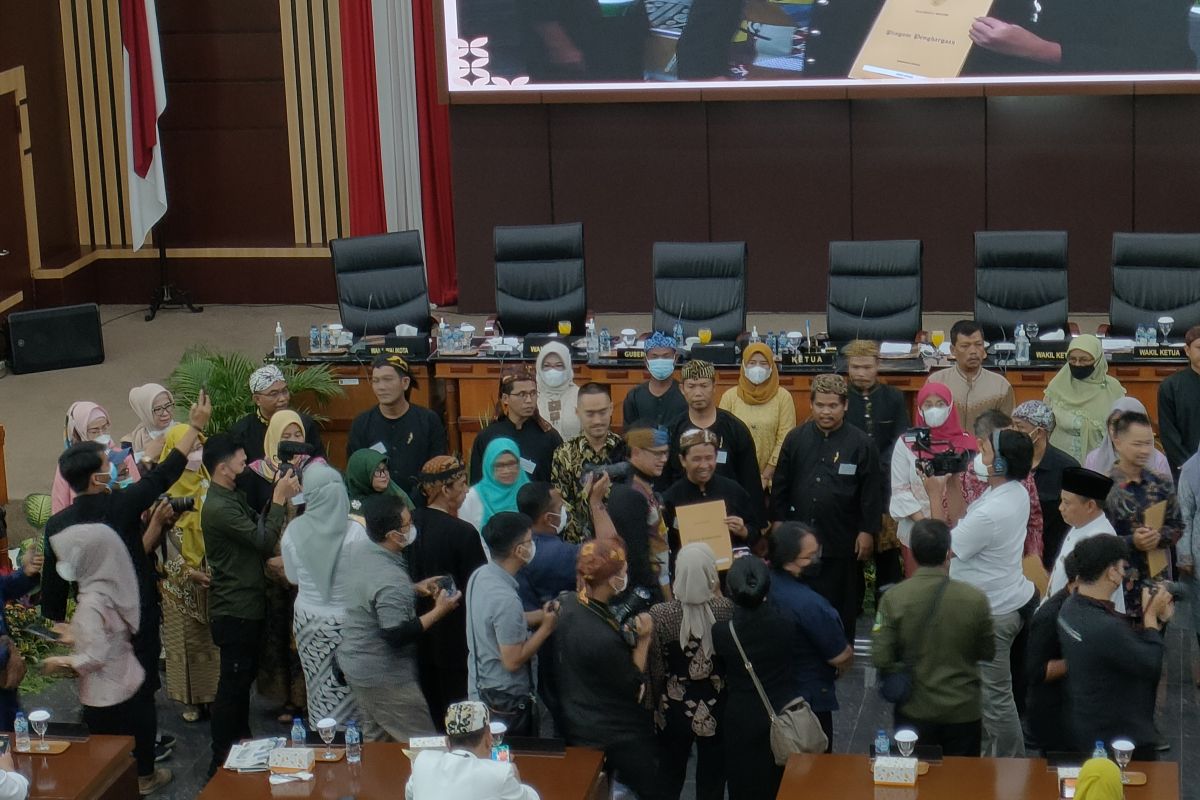 Sidang Istimewa Hari Jadi Bogor khidmat berbahasa Sunda