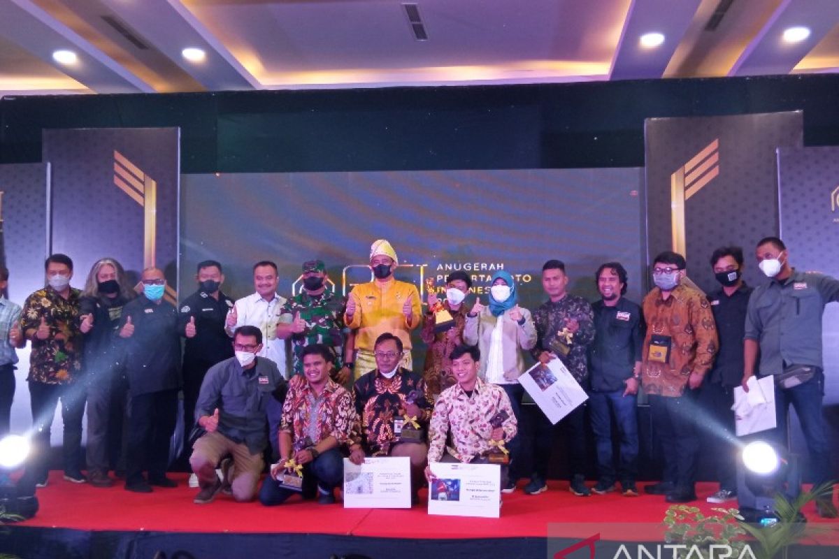 Tiga Fotografer LKBN ANTARA raih Anugerah Pewarta Foto Indonesia 2022
