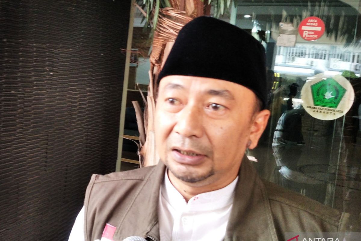 Jamaah calon haji Embarkasi Jakarta dapat layanan jalur cepat