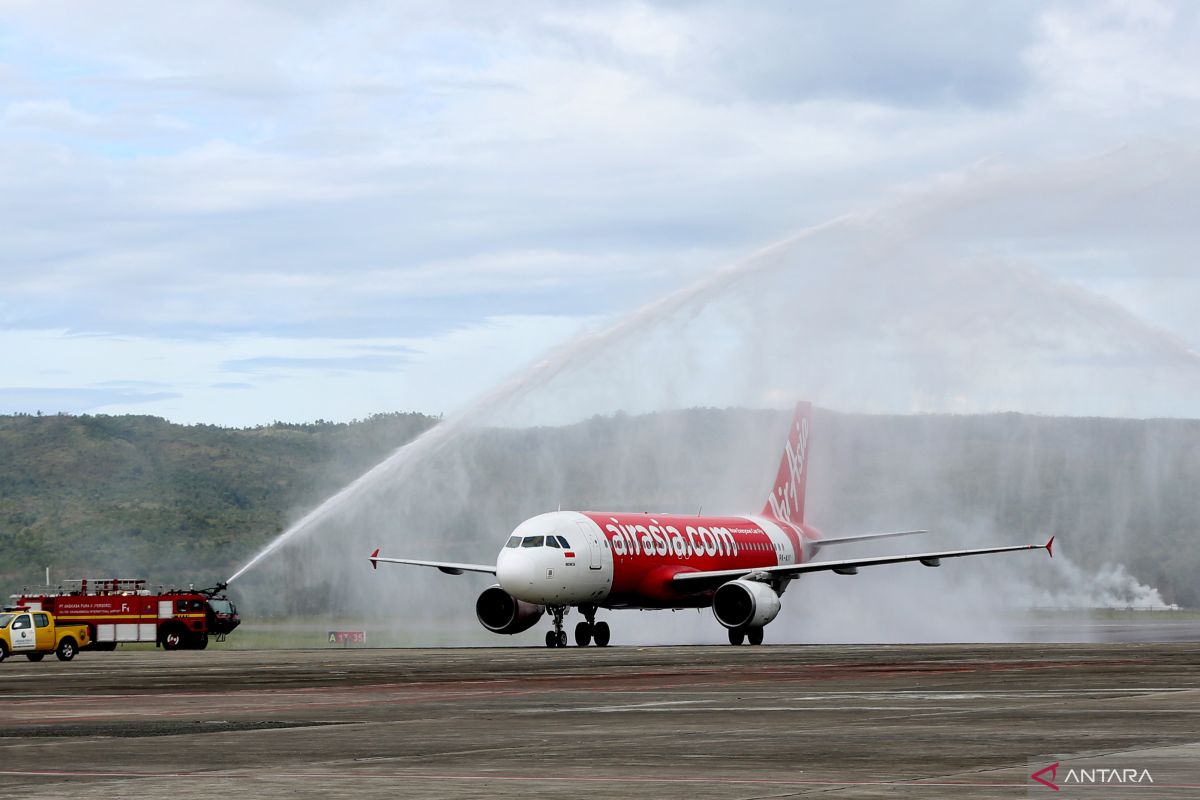 Layani penerbangan luar negeri, Firefly kembali terbang dari Aceh