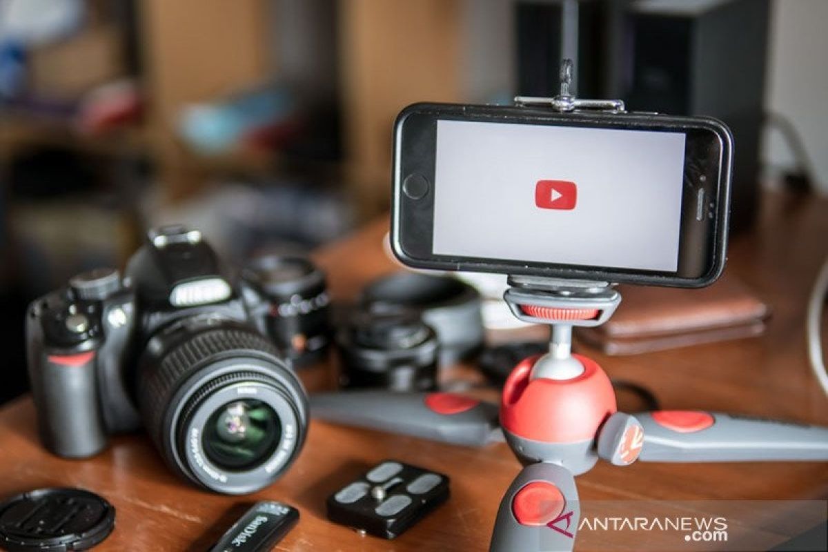 Enam tips "live streaming" ala  konten kreator andal