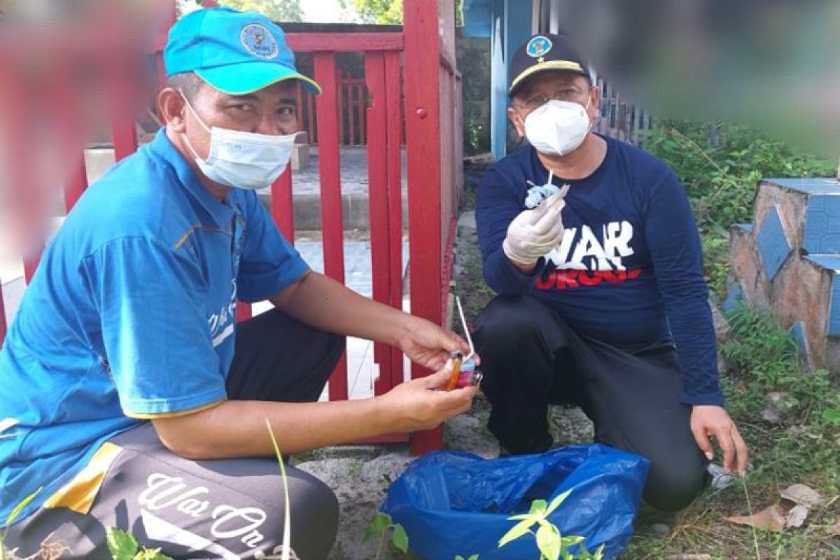 Belasan alat isap sabu-sabu ditemukan di TPU Palangkaraya